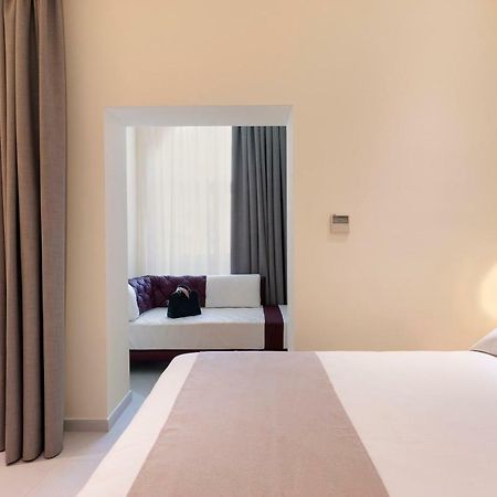 Palazzo Tritone & Abagnale Bed & Breakfast Sorrento Exterior photo