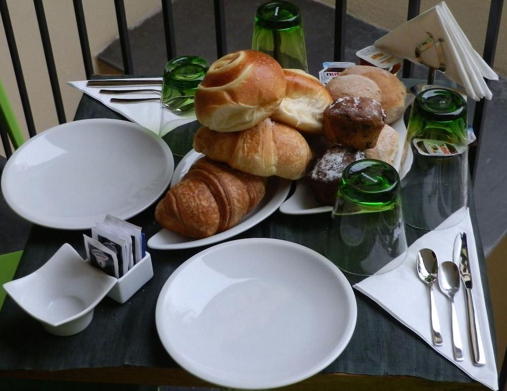 Palazzo Tritone & Abagnale Bed & Breakfast Sorrento Exterior photo