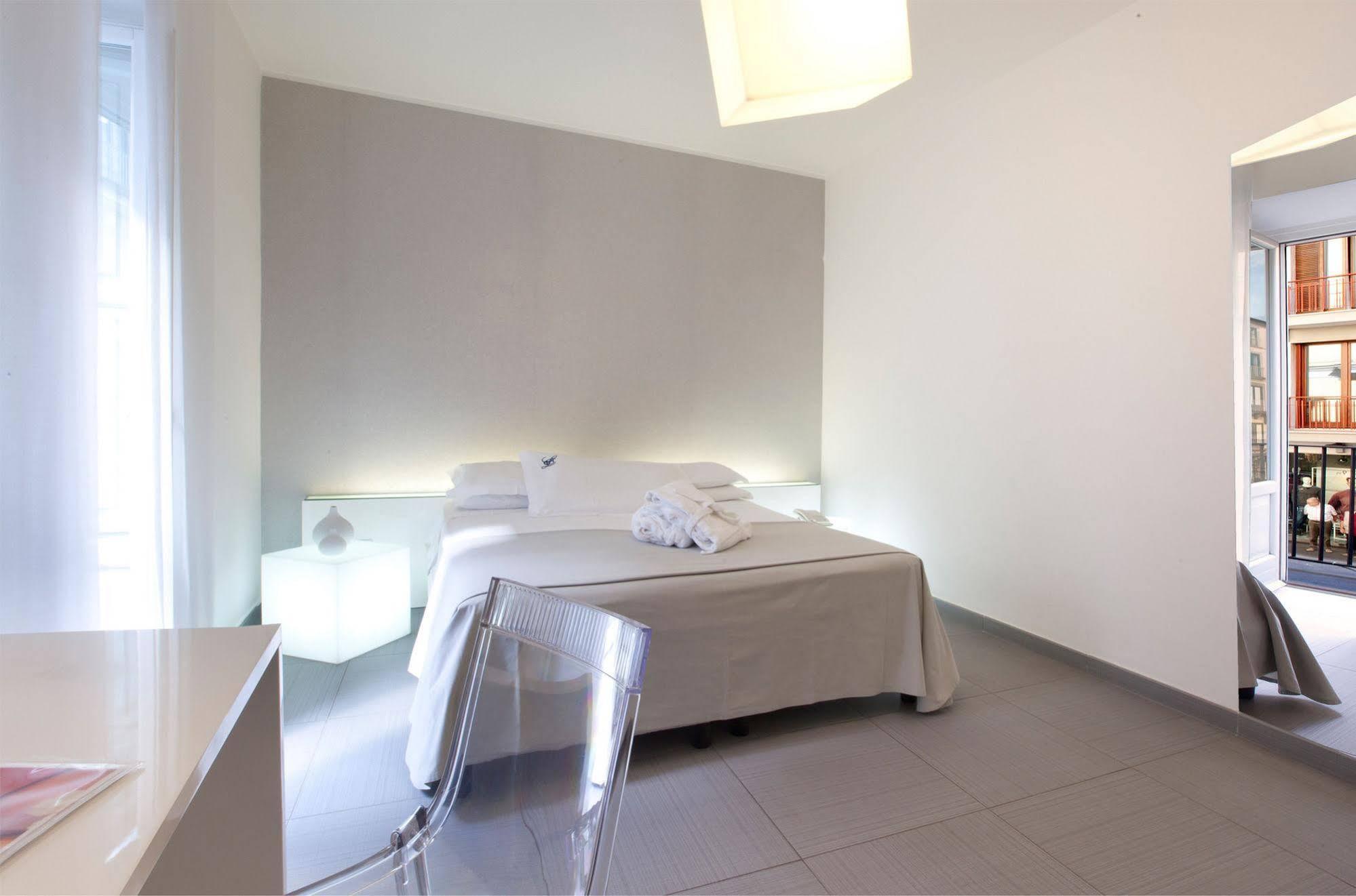 Palazzo Tritone & Abagnale Bed & Breakfast Sorrento Exterior photo